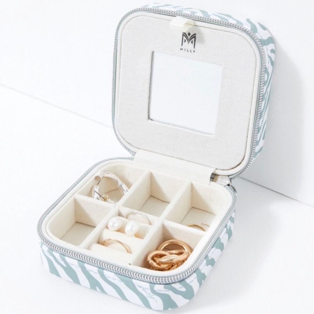 BRAND NEW Milly Jewelry Case